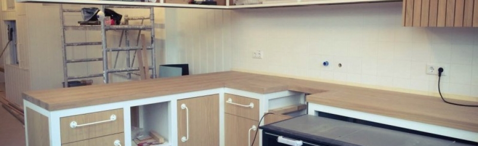 STALEN FRAMES KEUKEN PANCAKES AMSTERDAM